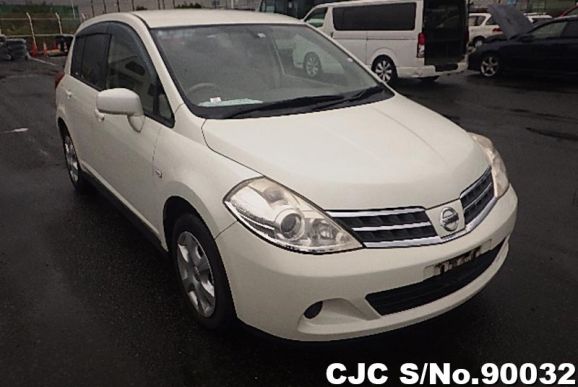 2010 Nissan / Tiida Stock No. 90032